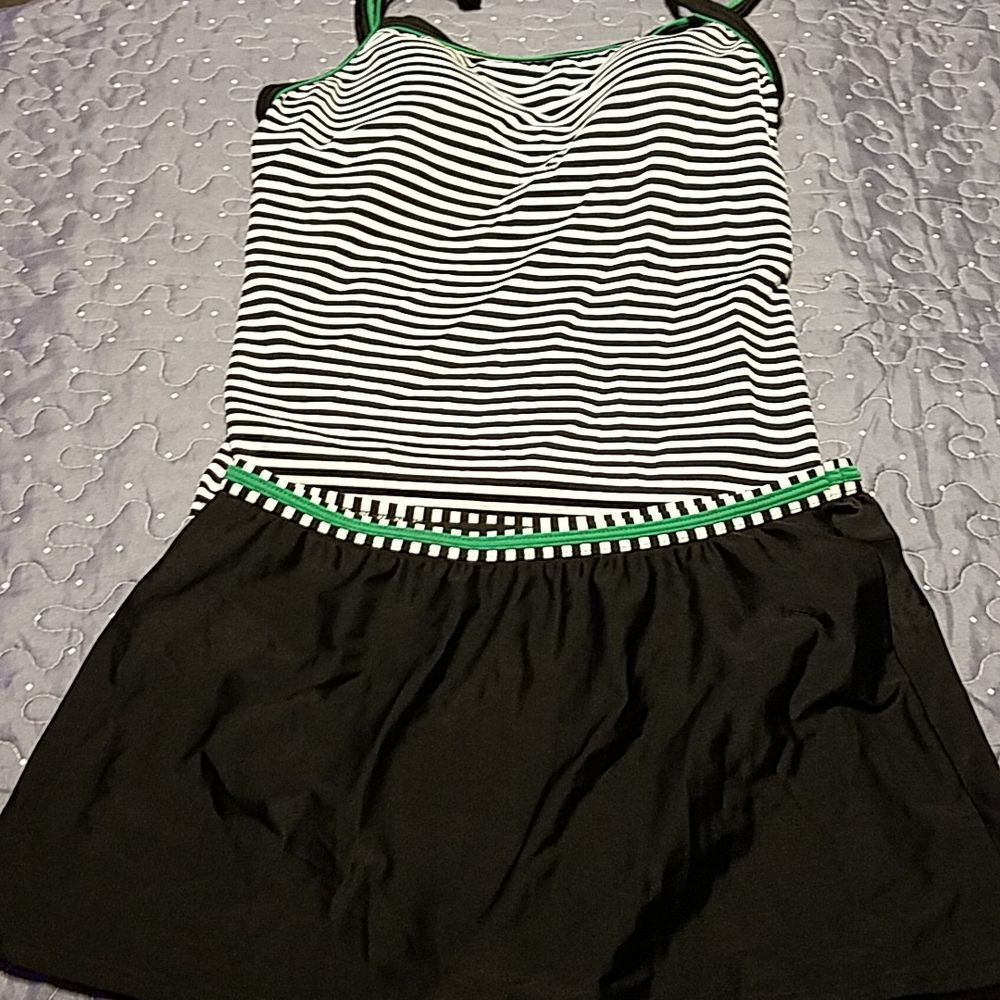 Striped Black and White Women's Tankini Swimsuit